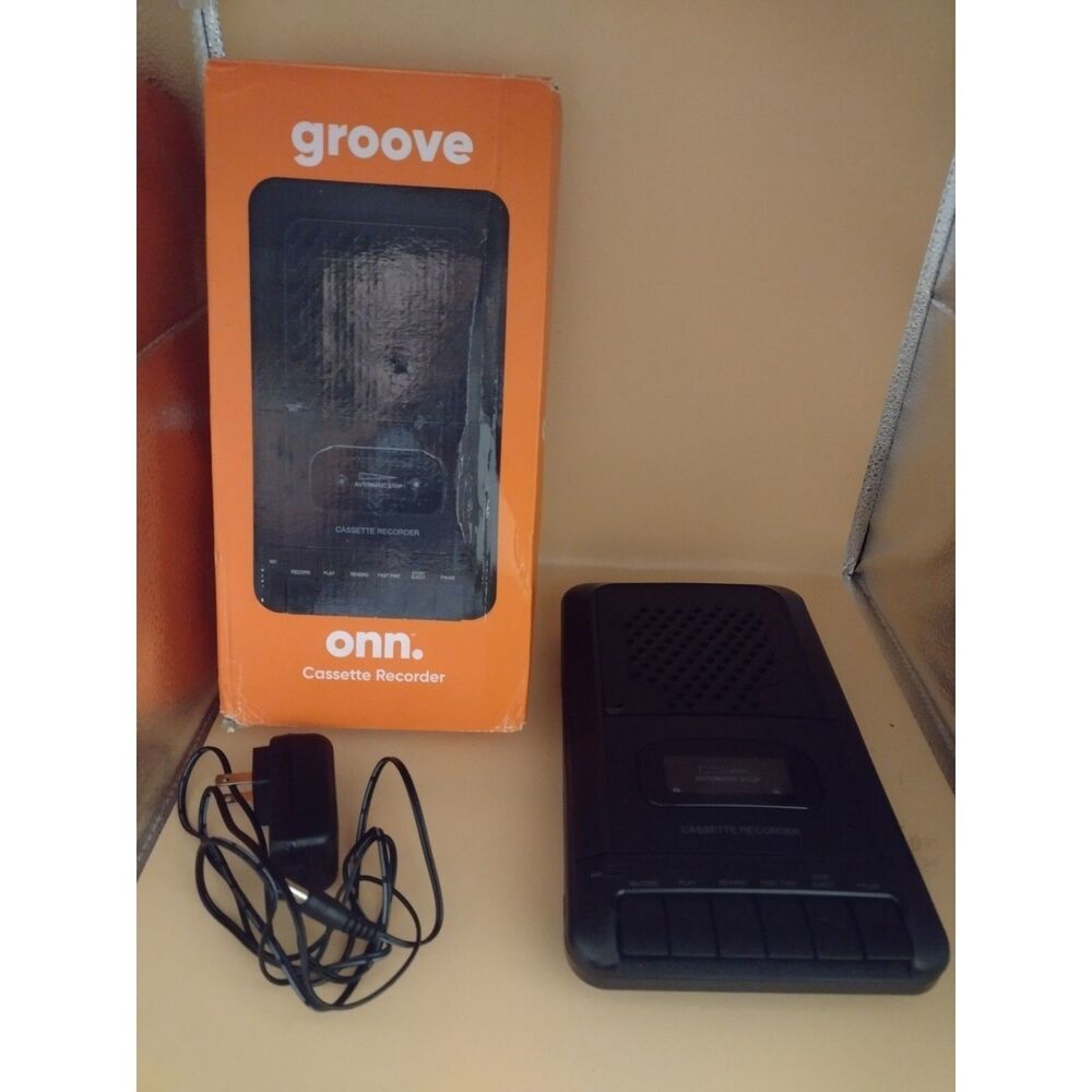 ONN 2.0 Cassette Recorder Black Model 100008728 Open Box Tested